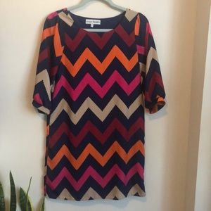 Chevron three-quarter length dress